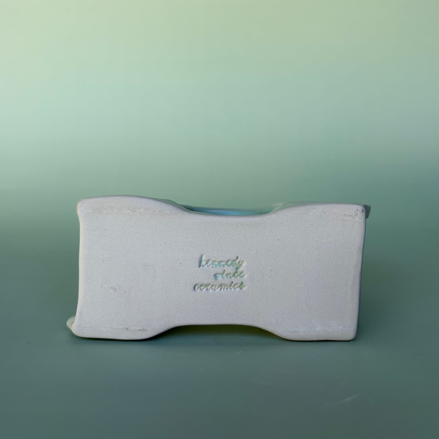 Wavy Napkin Holder in Lichen (3)