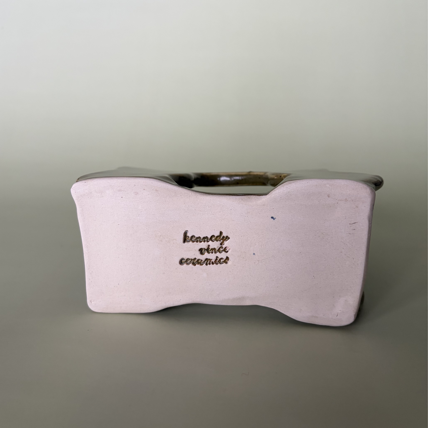 Wavy Napkin Holder in Capers