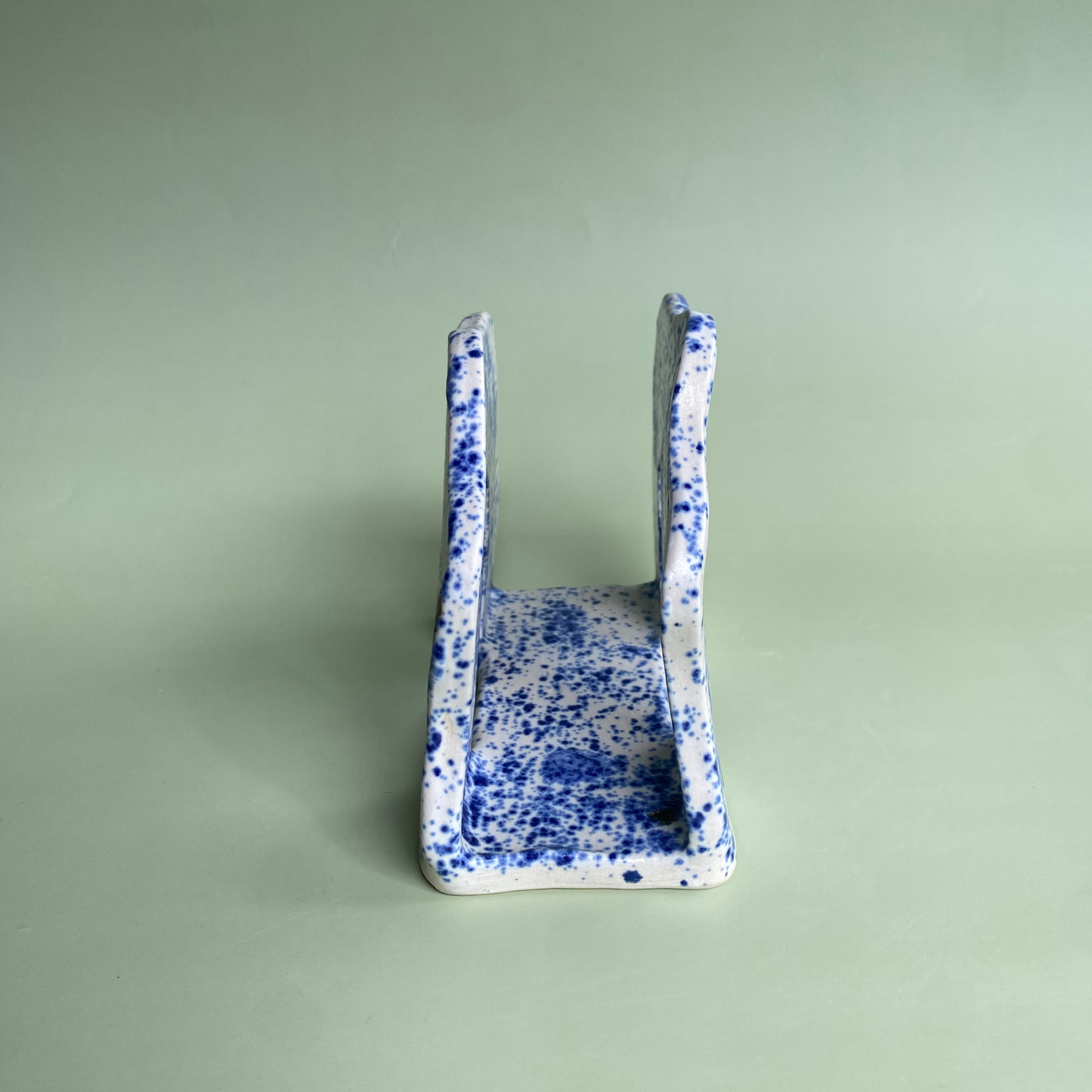 Wavy Napkin Holder in Nimbus (3)