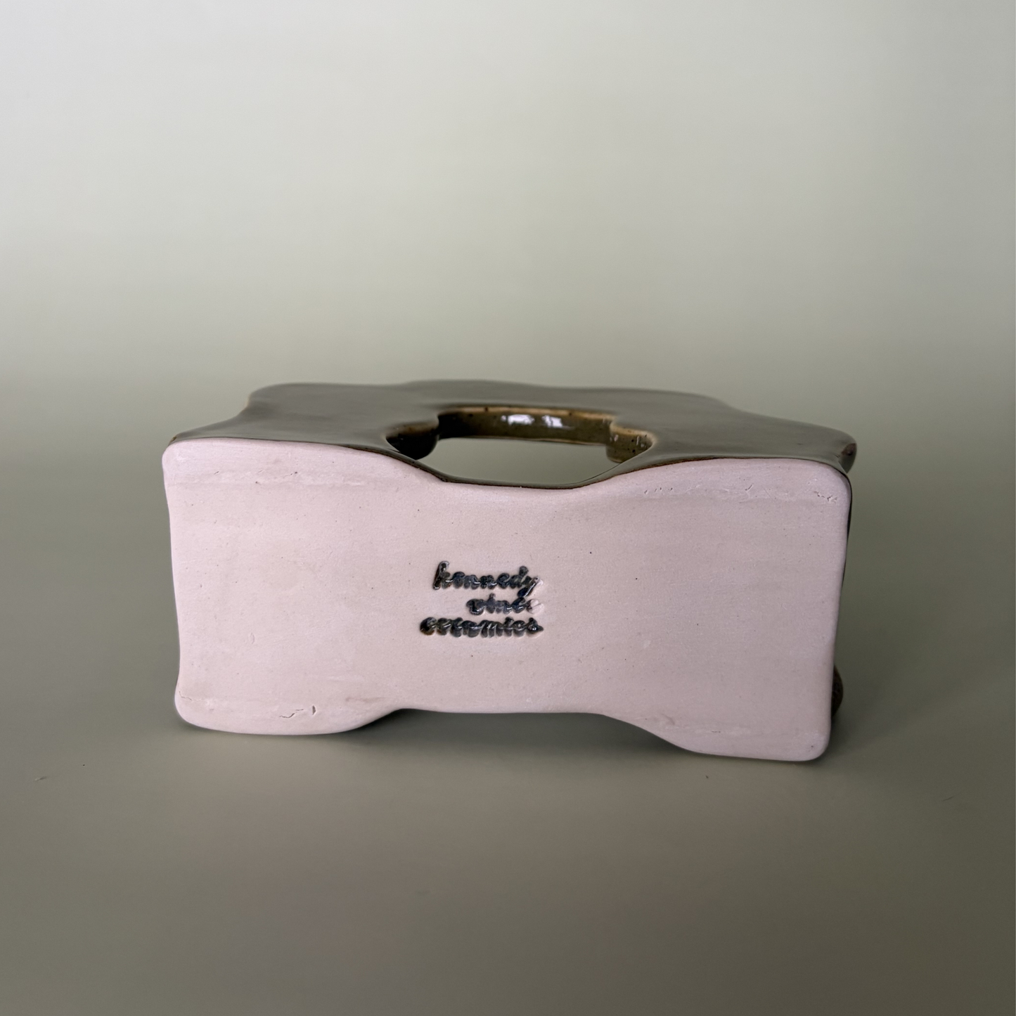 Wavy Napkin Holder in Capers