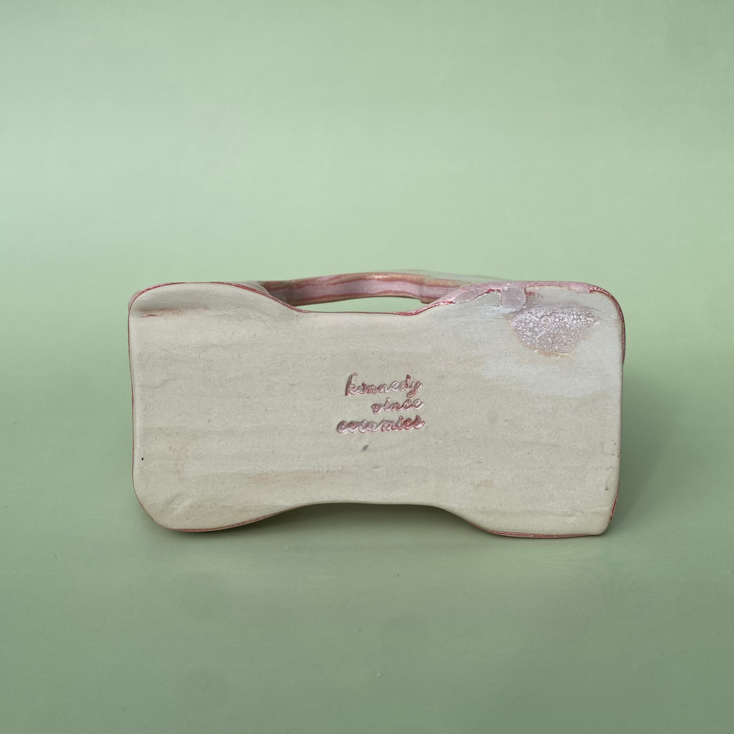 Wavy Napkin Holder in Petal (2)