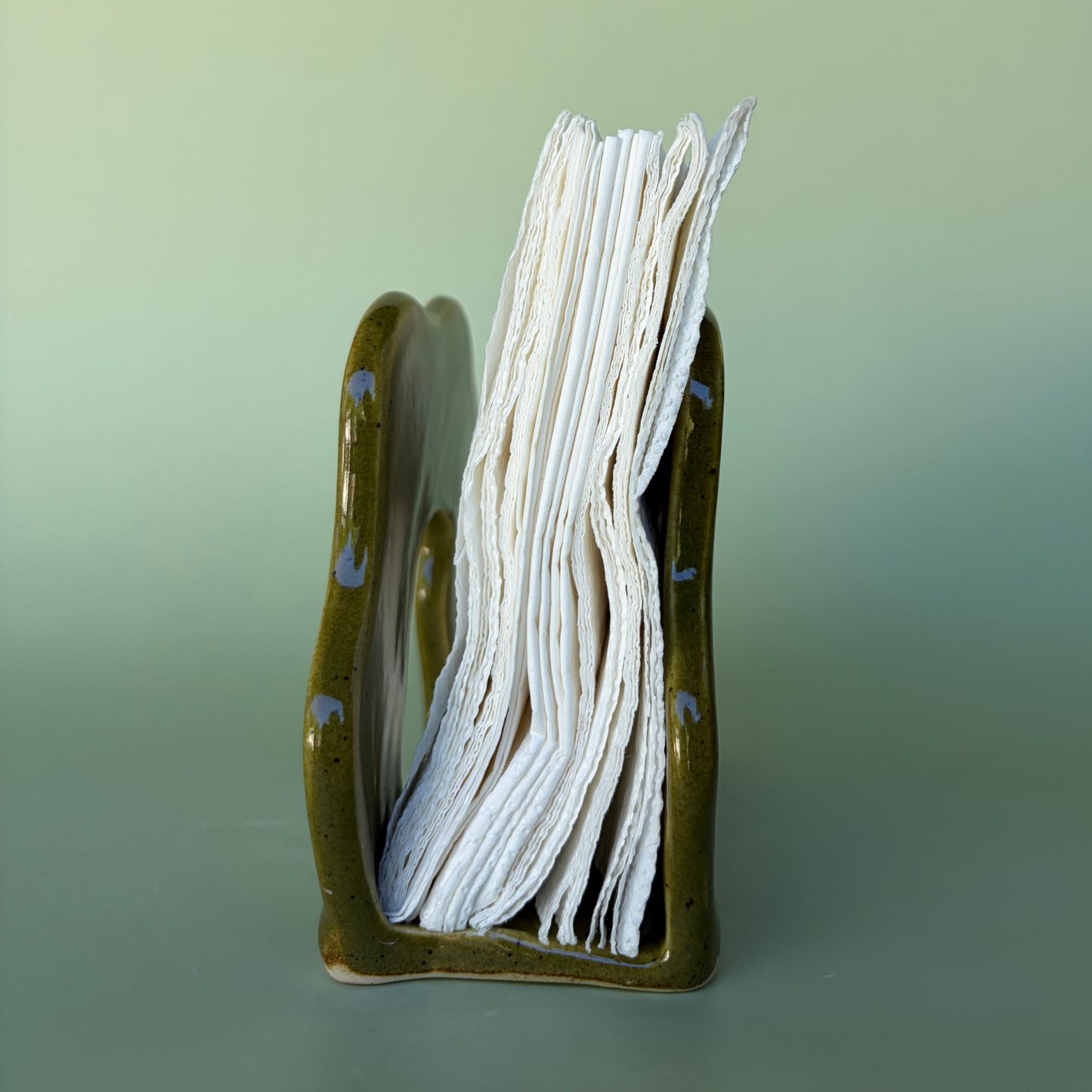 Wavy Napkin Holder in Capers (2)