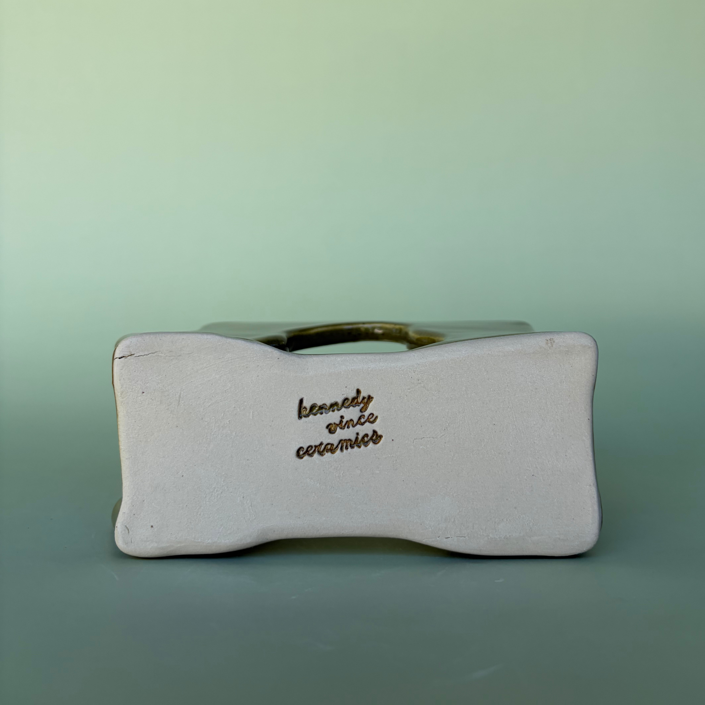 Wavy Napkin Holder in Capers (2)