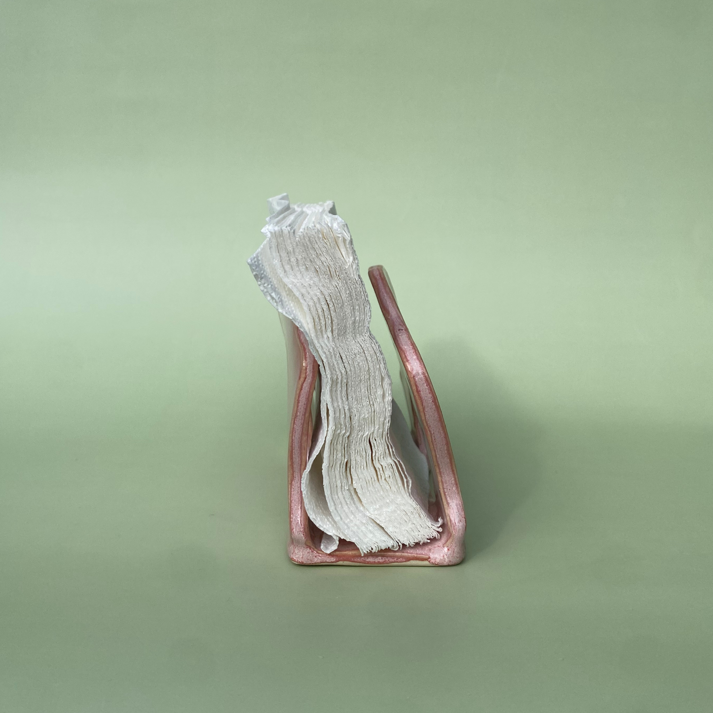 Wavy Napkin Holder in Petal (1)
