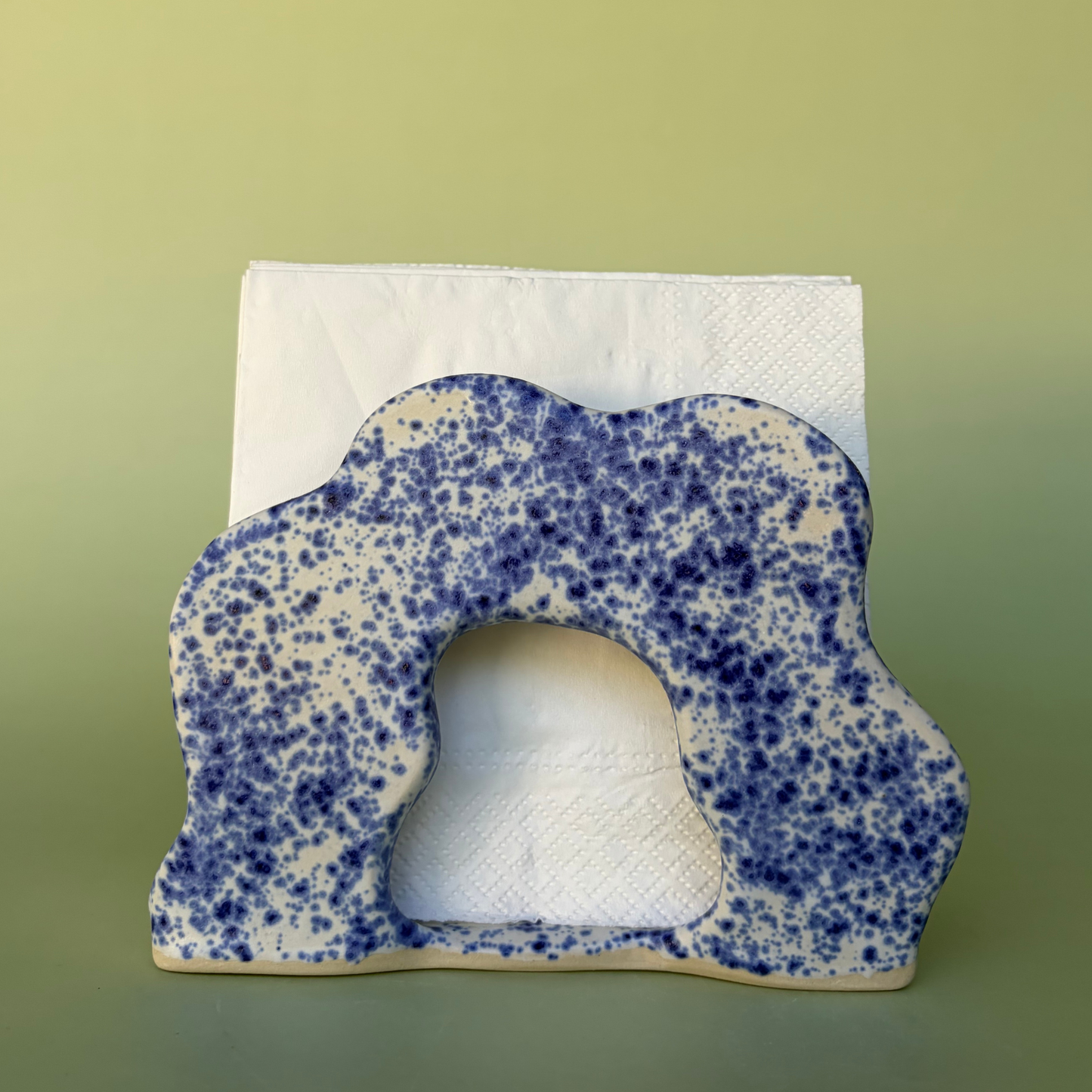 Wavy Napkin Holder in Nimbus (2)