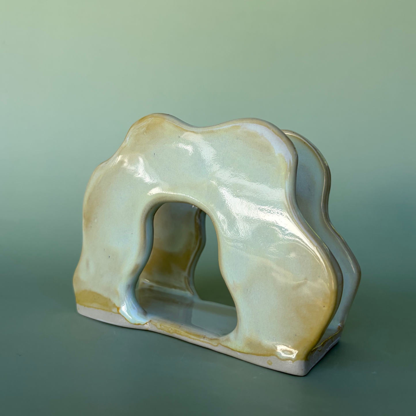Wavy Napkin Holder in Custard (3)