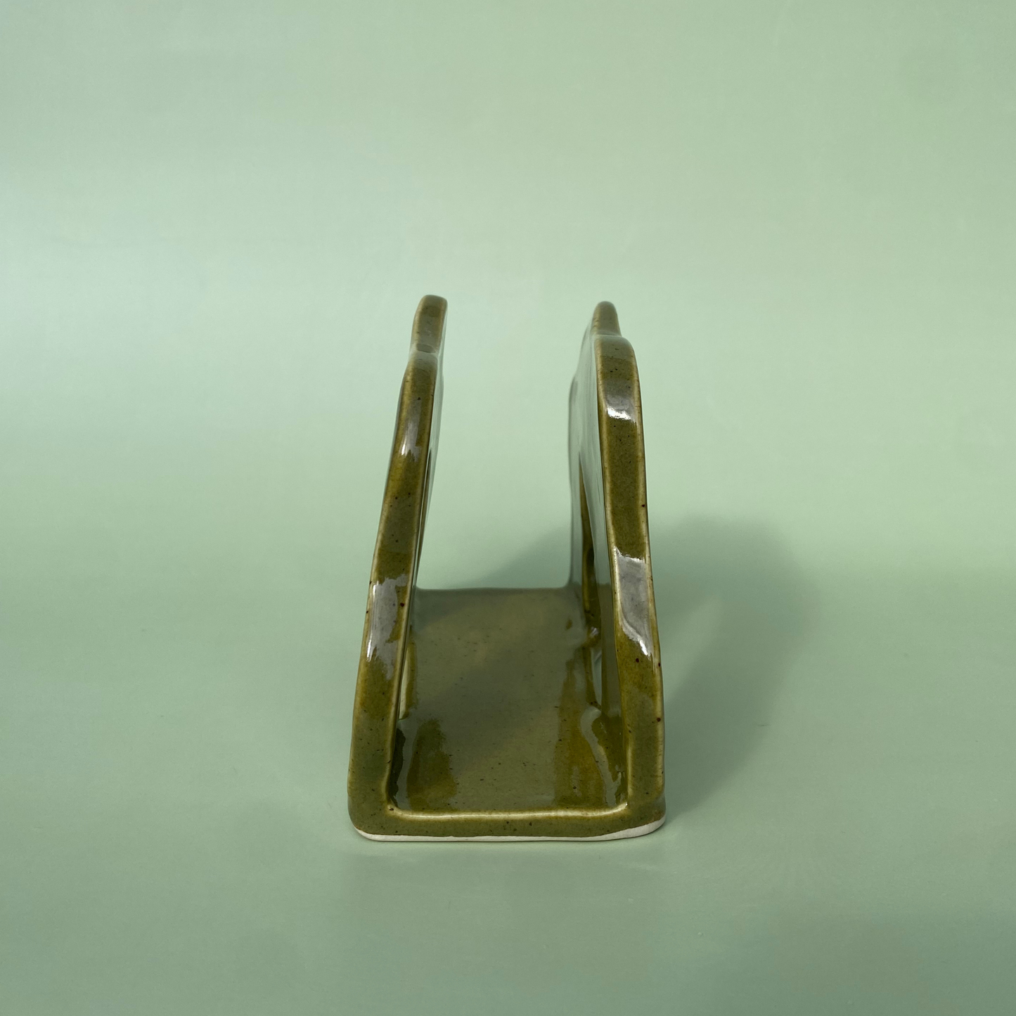 Wavy Napkin Holder in Capers (3)
