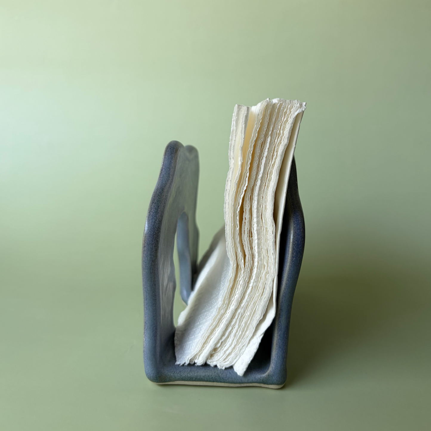 Wavy Napkin Holder in Storm (1)