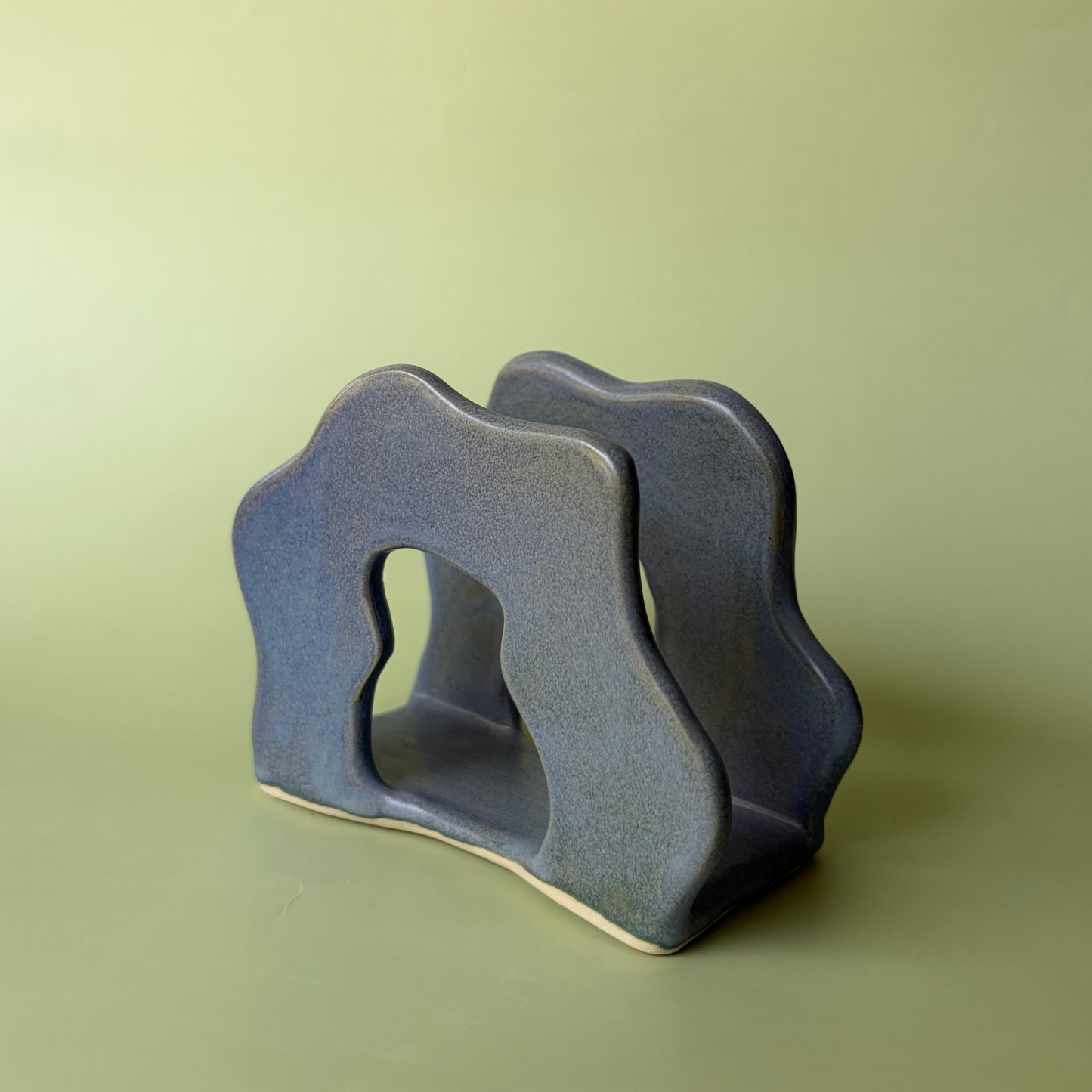 Wavy Napkin Holder in Storm (1)