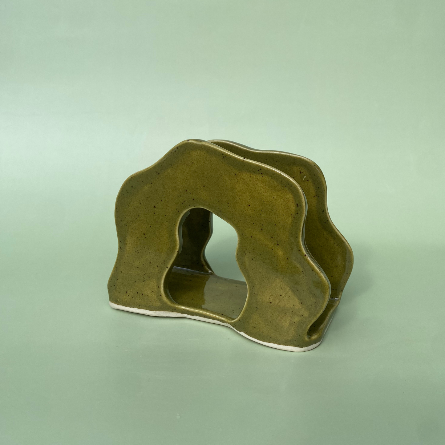 Wavy Napkin Holder in Capers (2)