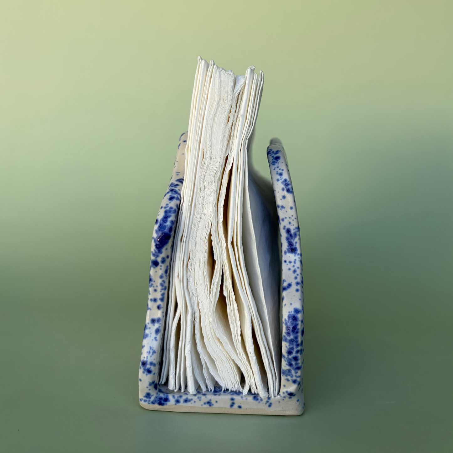 Wavy Napkin Holder in Nimbus (3)