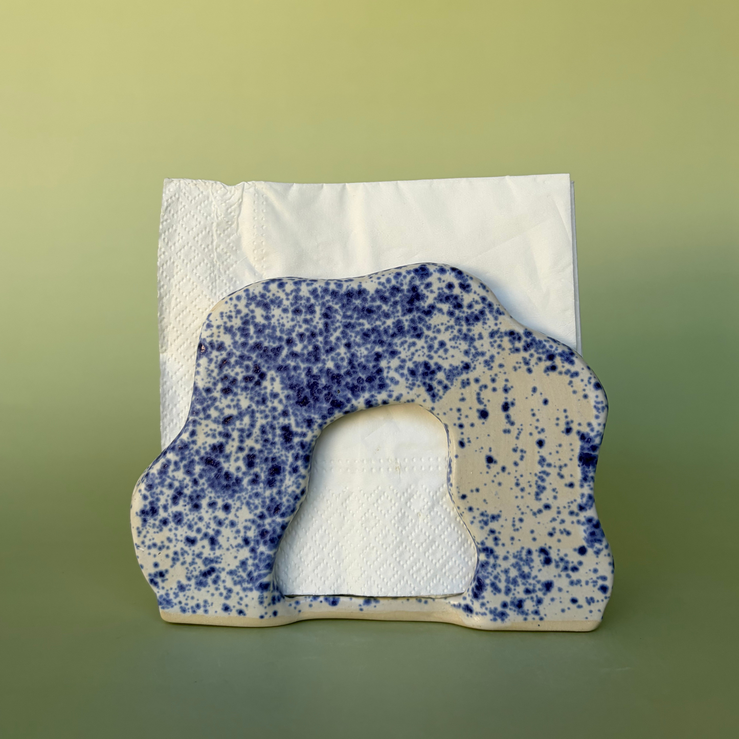 Wavy Napkin Holder in Nimbus (3)