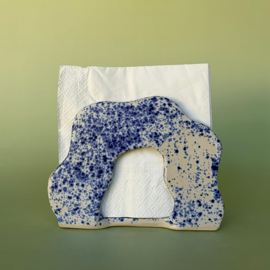 Wavy Napkin Holder in Nimbus (3)