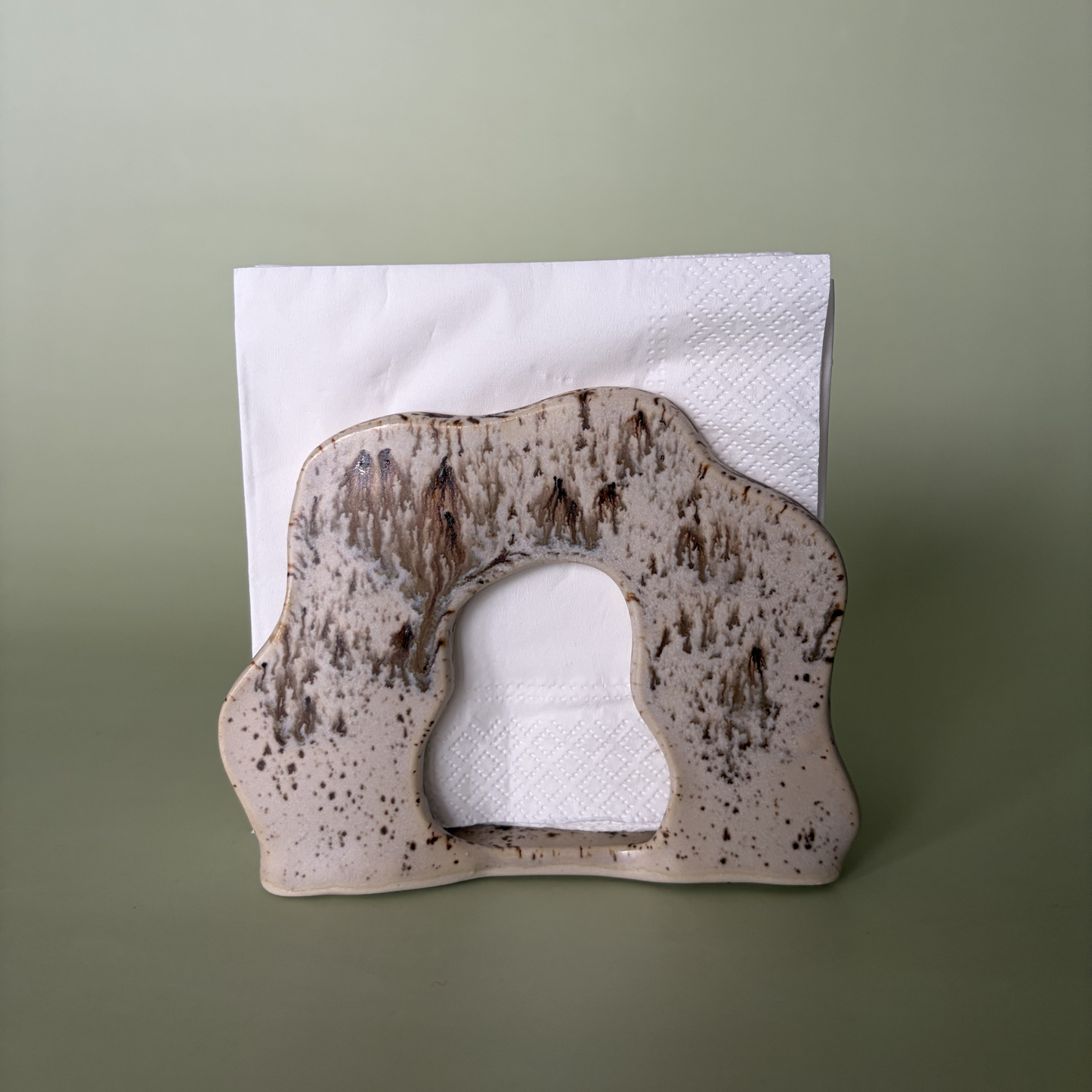 Wavy Napkin Holder in Appaloosa
