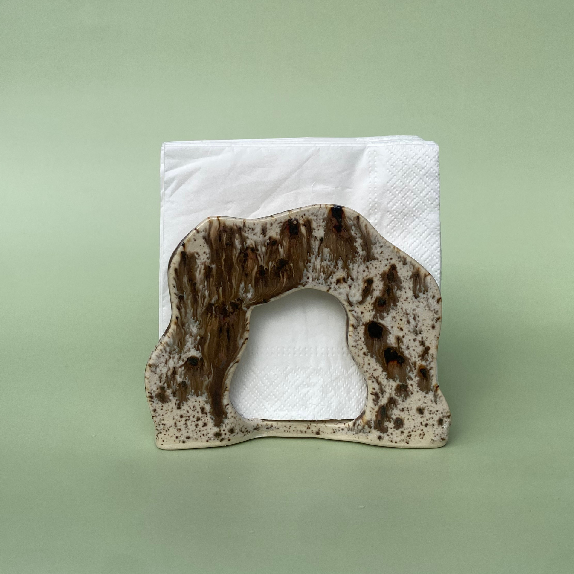 Wavy Napkin Holder in Appaloosa