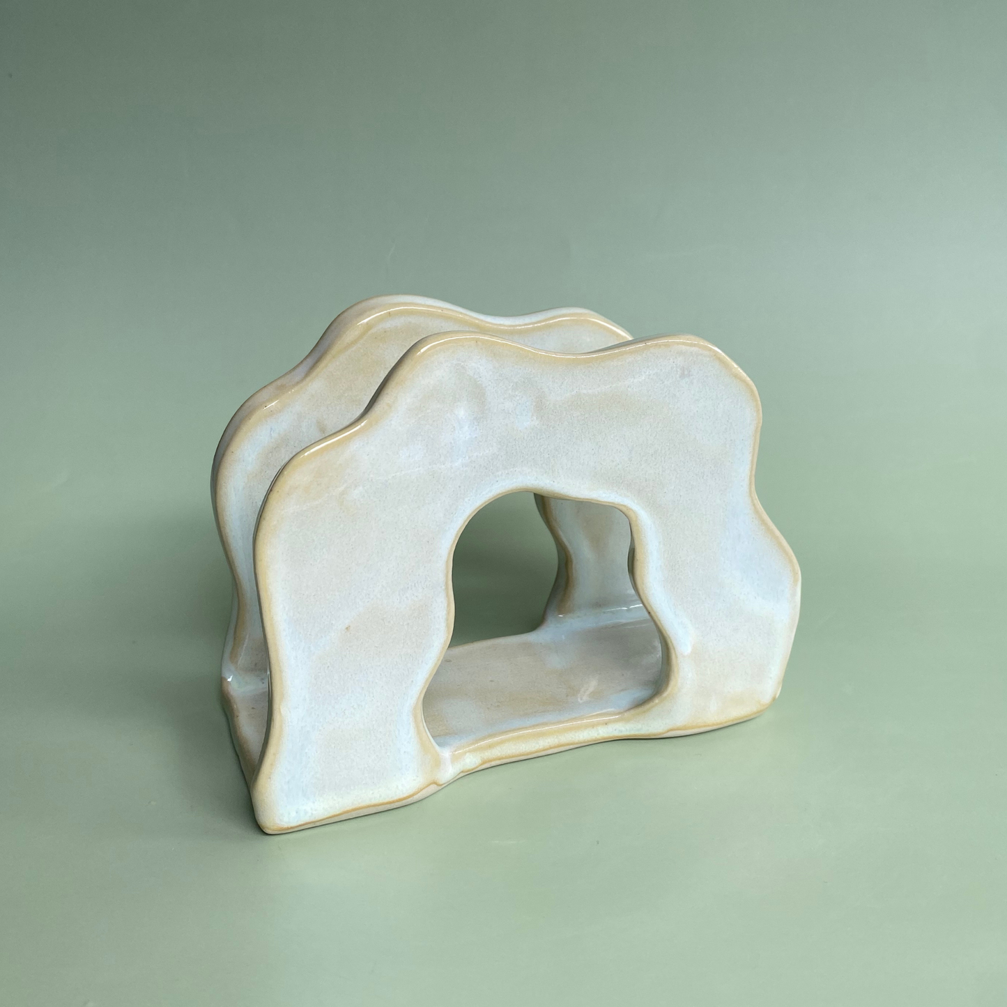 Wavy Napkin Holder in Custard (2)