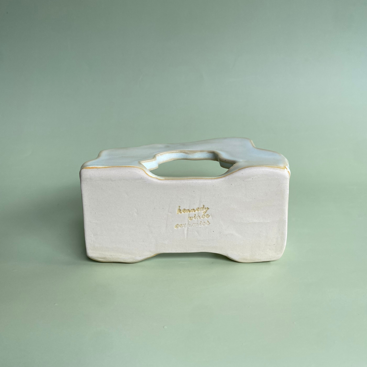 Wavy Napkin Holder in Custard (2)