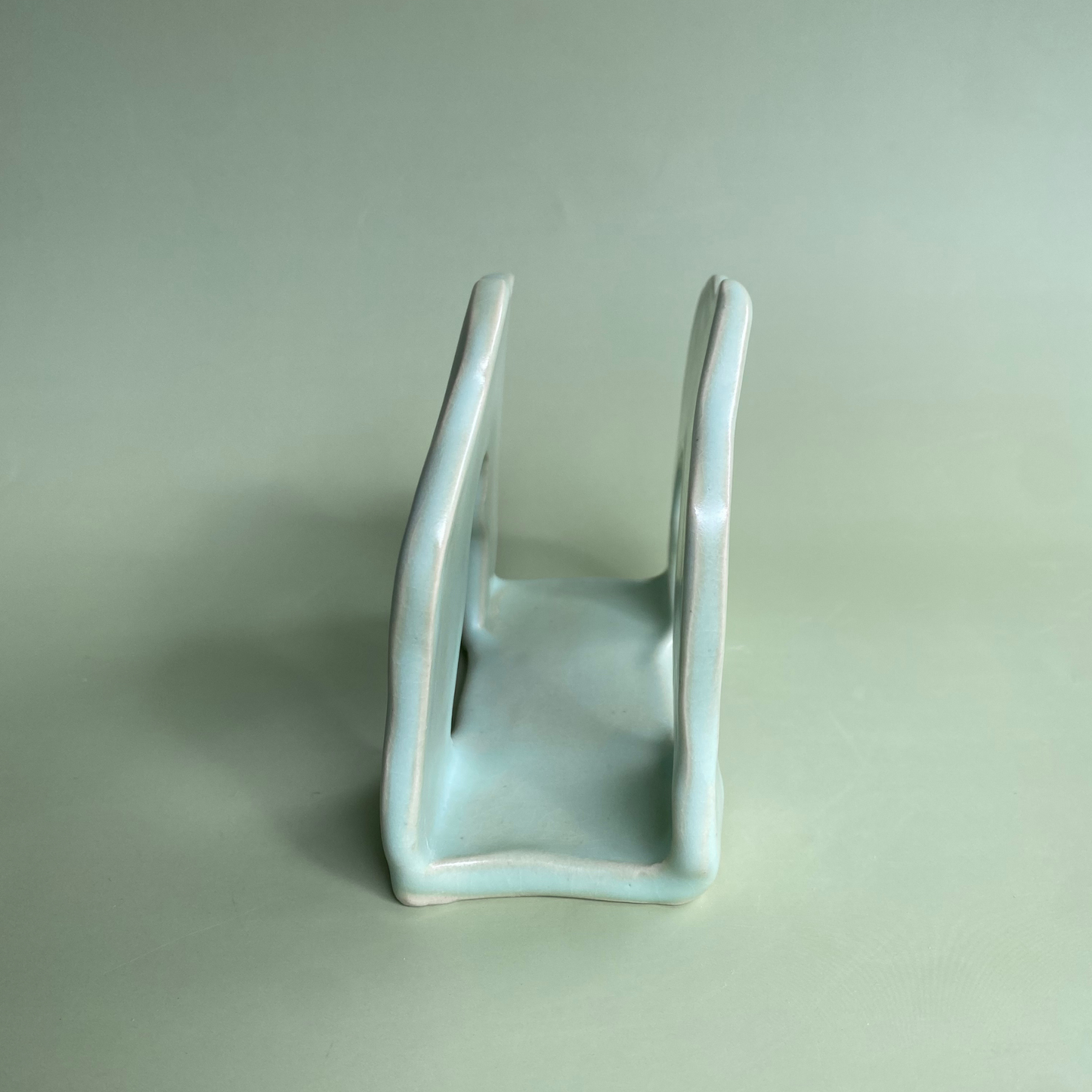 Wavy Napkin Holder in Lichen (4)