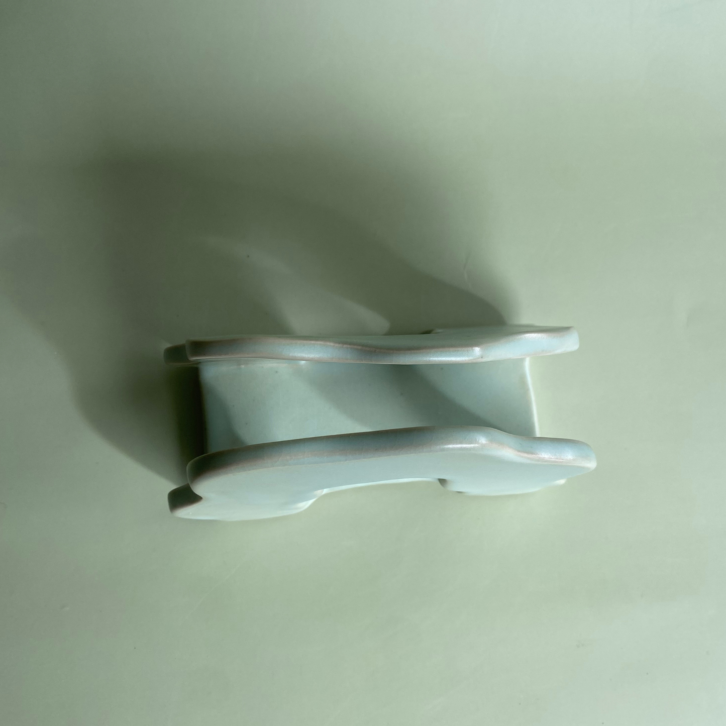 Wavy Napkin Holder in Lichen (3)