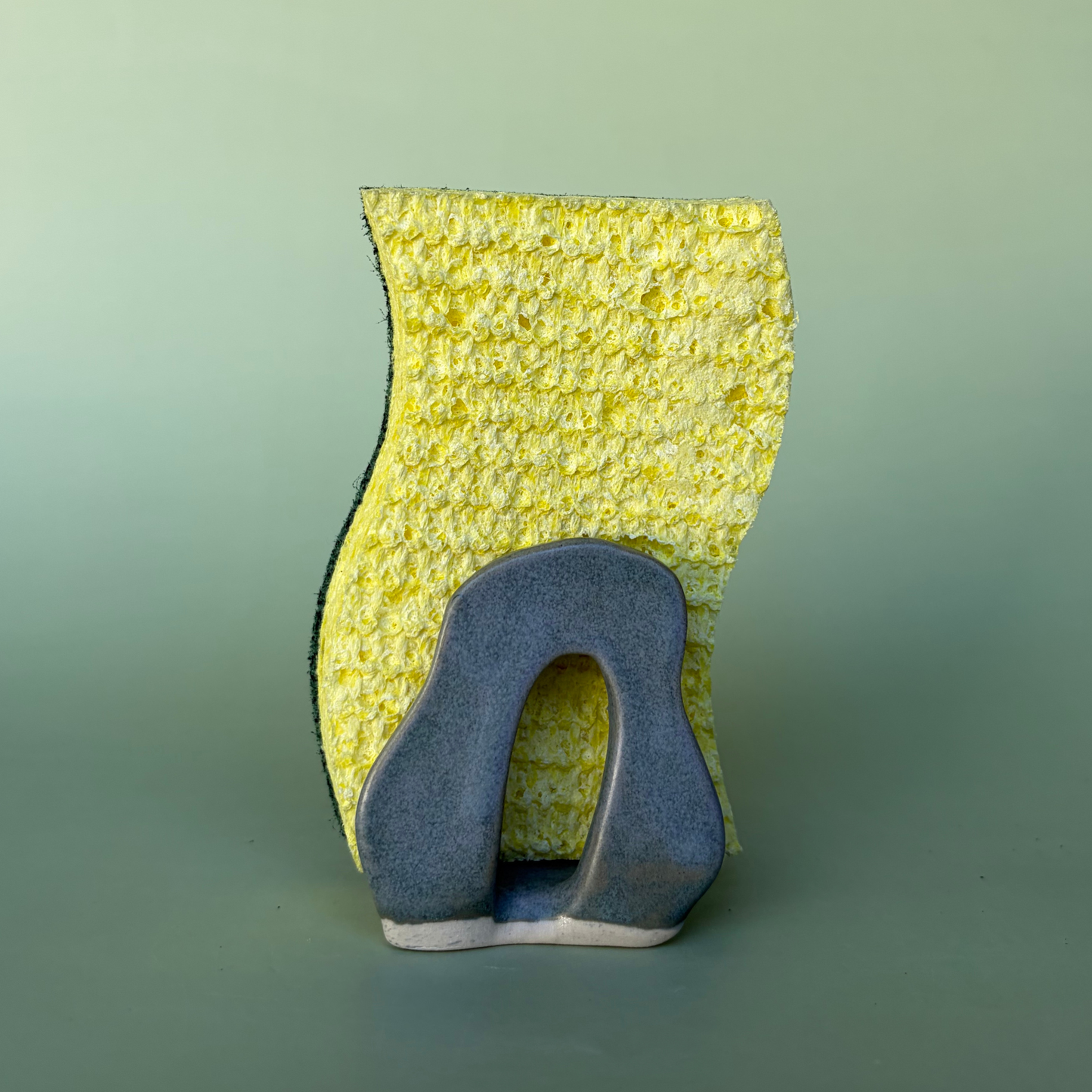 Wavy Sponge Holder in Storm (1)