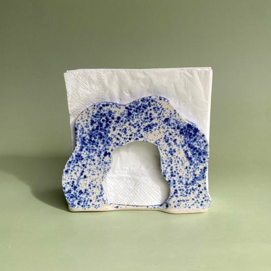 Wavy Napkin Holder in Nimbus (1)