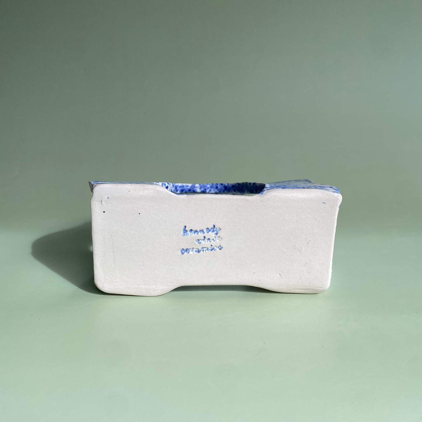 Wavy Napkin Holder in Nimbus (1)