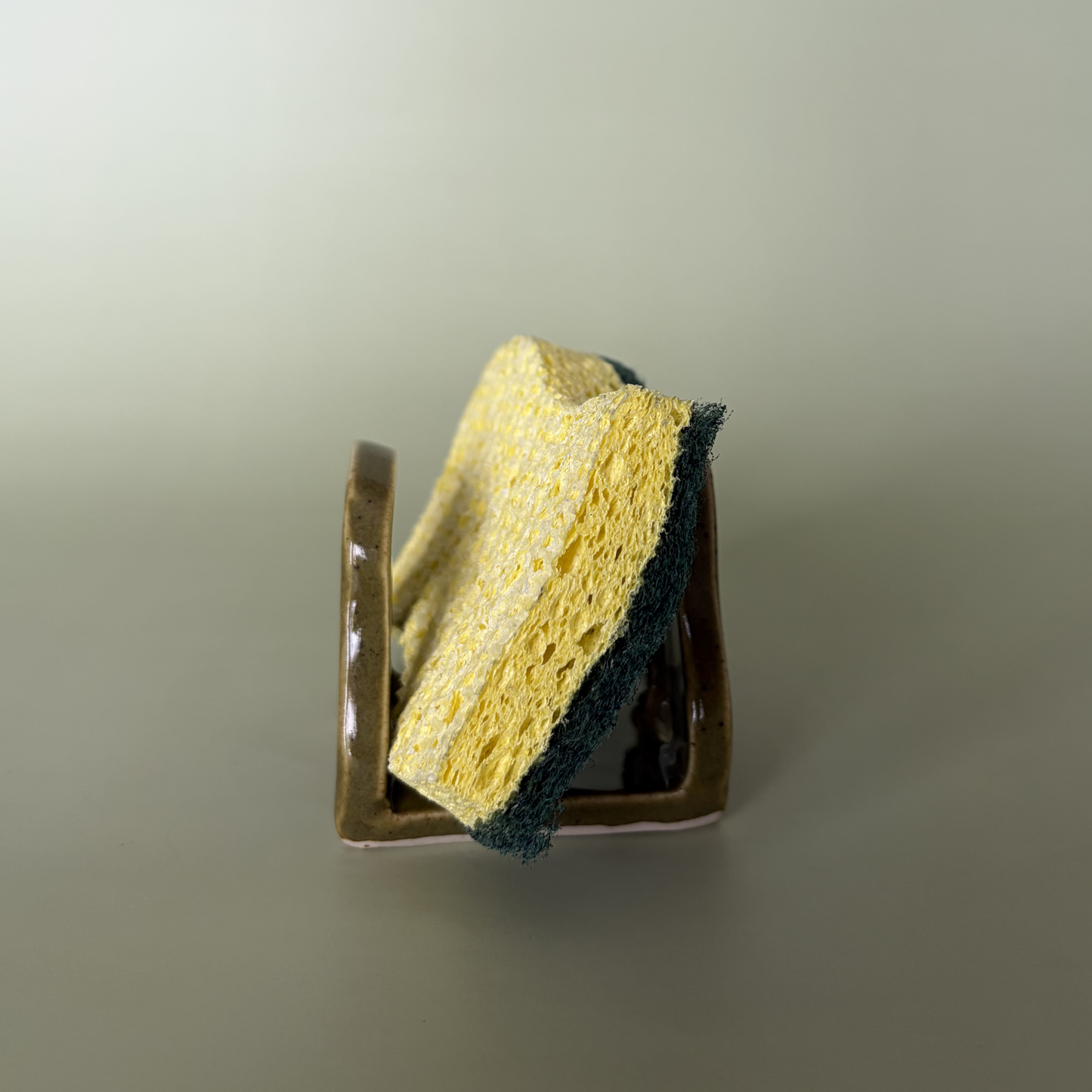Wavy Sponge Holder in Capers