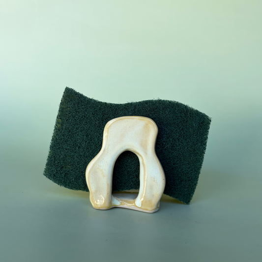 Wavy Sponge Holder in Custard (2)