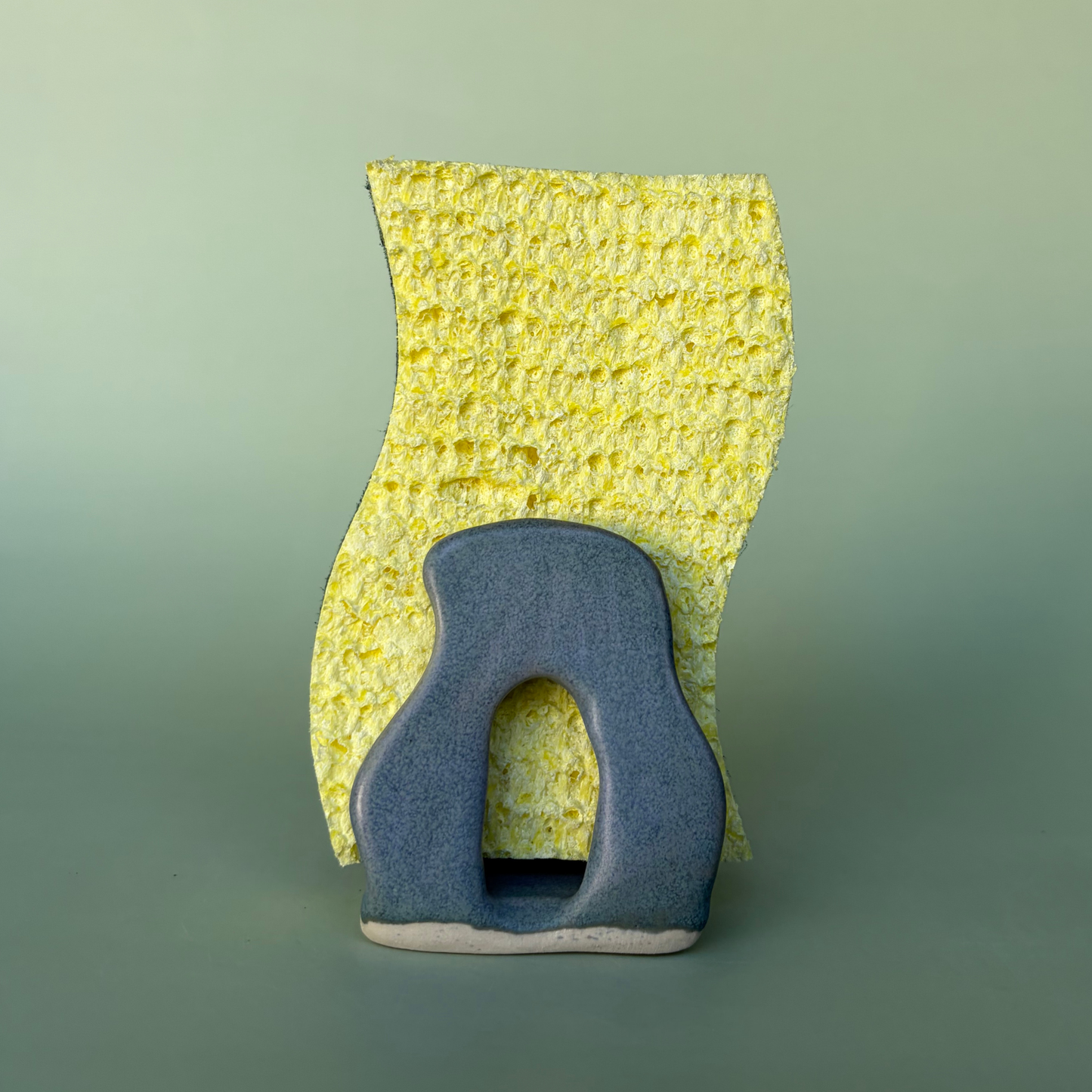 Wavy Sponge Holder in Storm (2)
