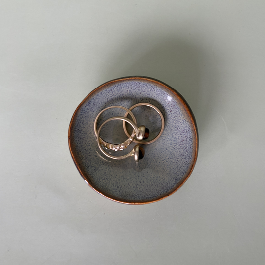 Ring Dish in Sea