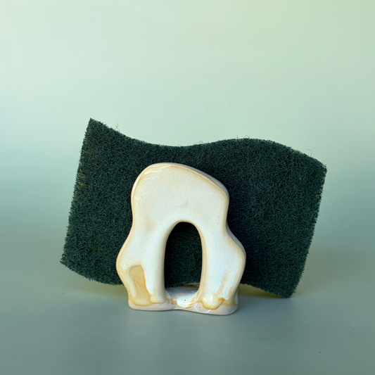 Wavy Sponge Holder in Custard (3)