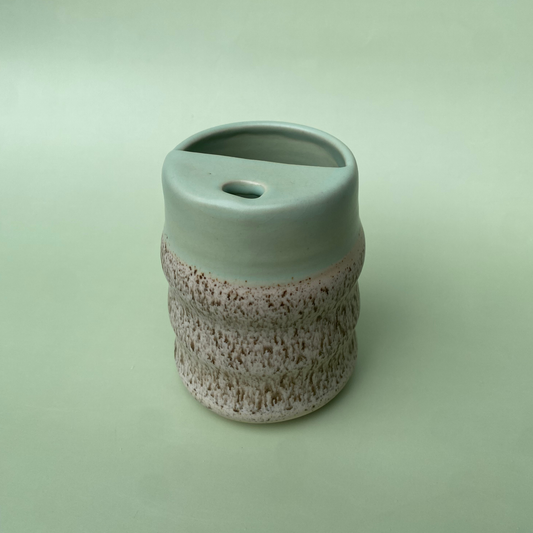 Wavy To-go Cup in Lichen + Appaloosa (2)