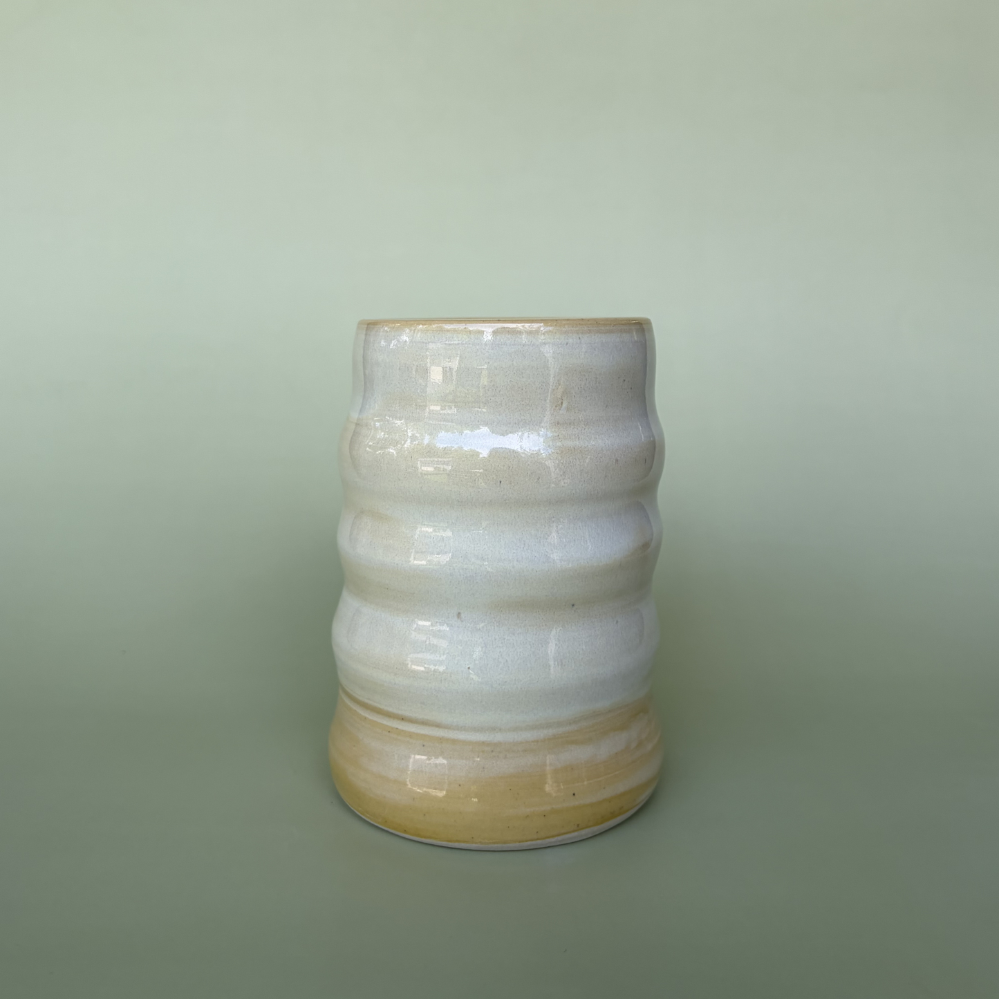 17 oz Wavy Cup in Custard