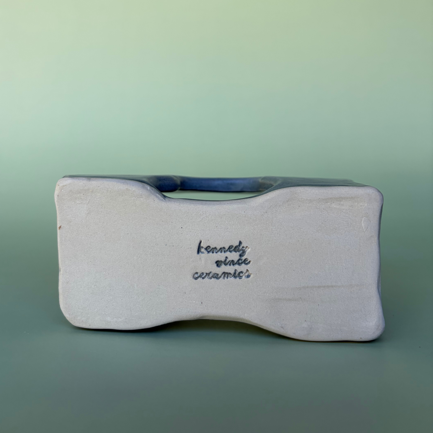 Wavy Napkin Holder in Storm (1)