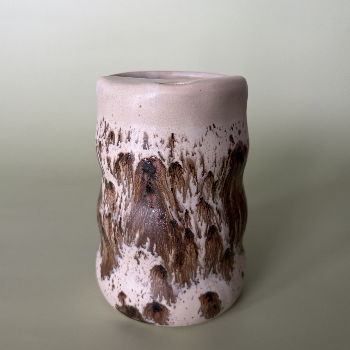 Wavy To-Go Cup in Marshmallow + Appaloosa