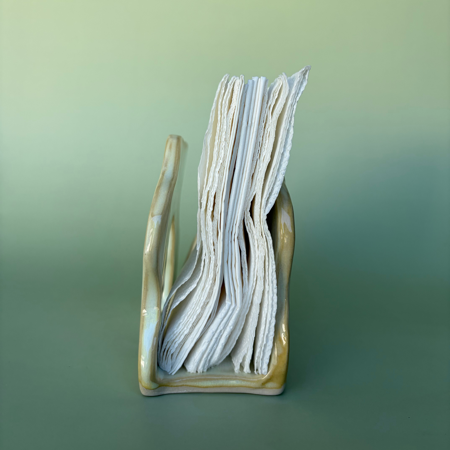 Wavy Napkin Holder in Custard (2)