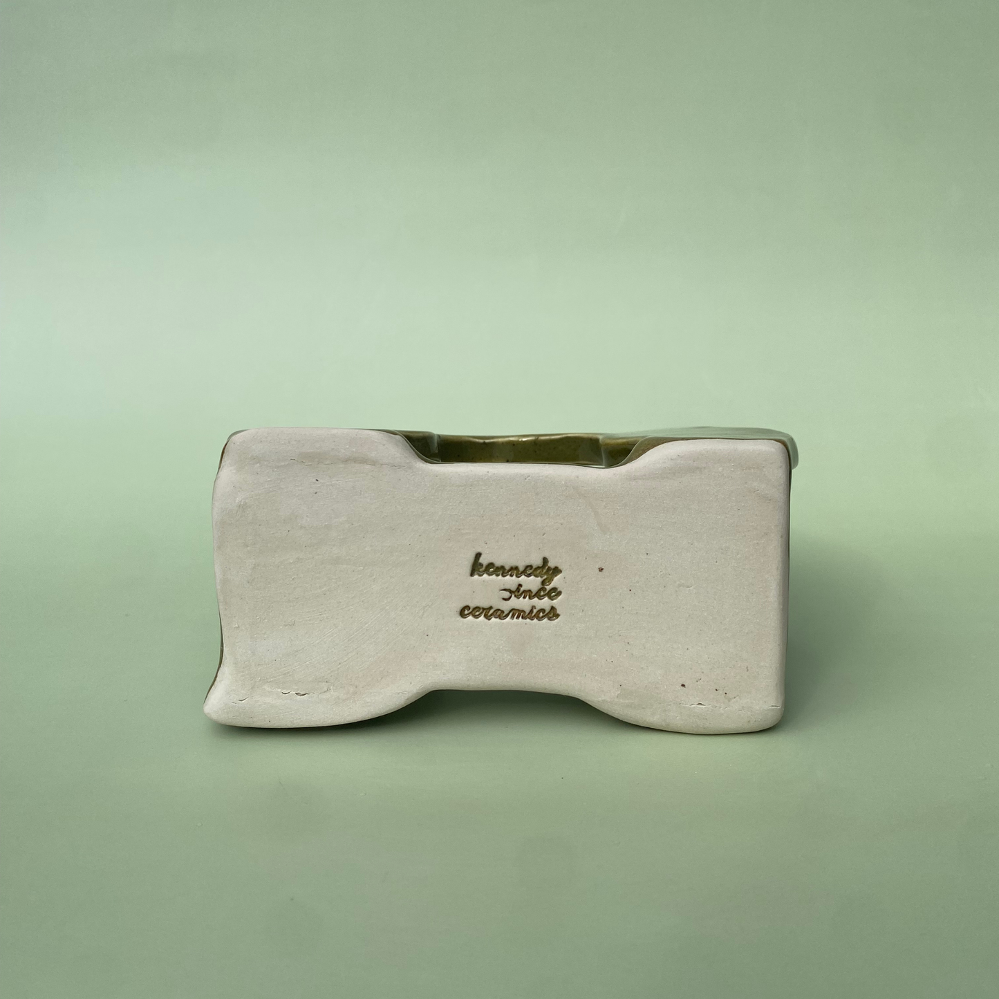 Wavy Napkin Holder in Capers (4)